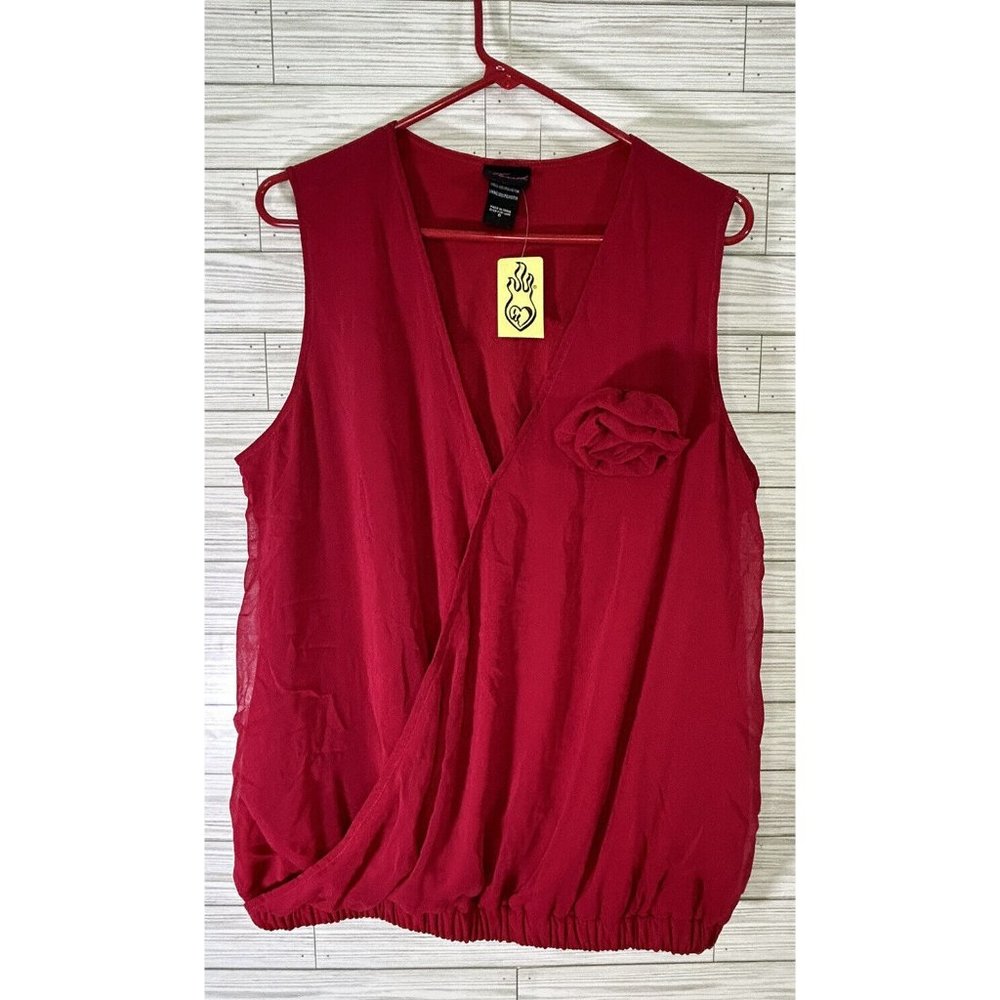 Torrid Red Sleeveless Blouse Rose Pin Elastic Waste Valentine's Day Red Love Sz0